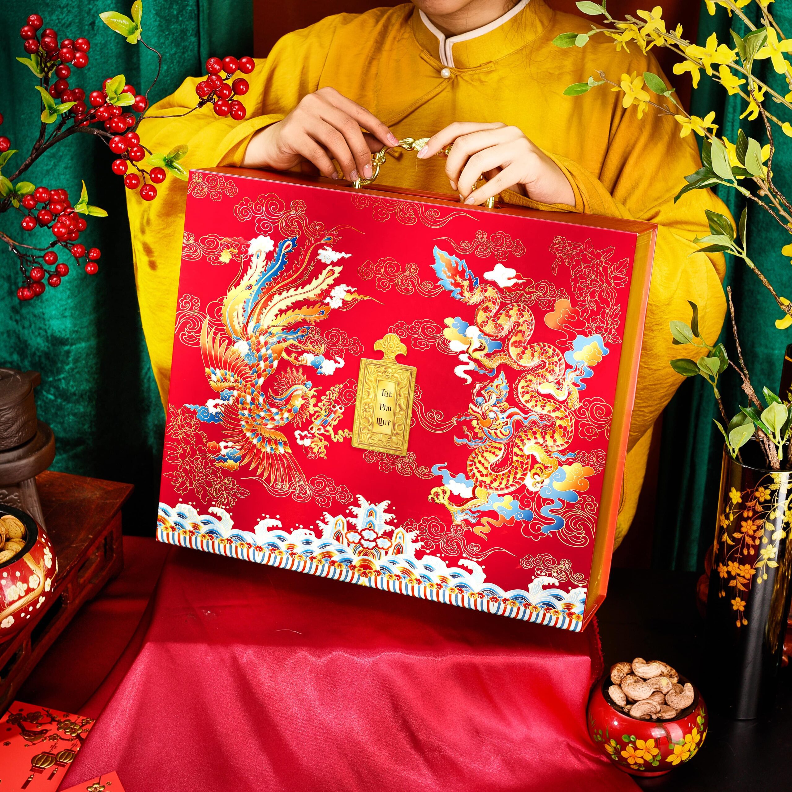 Kim Ấn Hoàng Gia (Đỏ, Rượu vang đỏ cao cấp Boyce Avenu) 3 Kim Ấn Hoàng Gia (Đỏ, Rượu vang đỏ cao cấp Boyce Avenu) 3